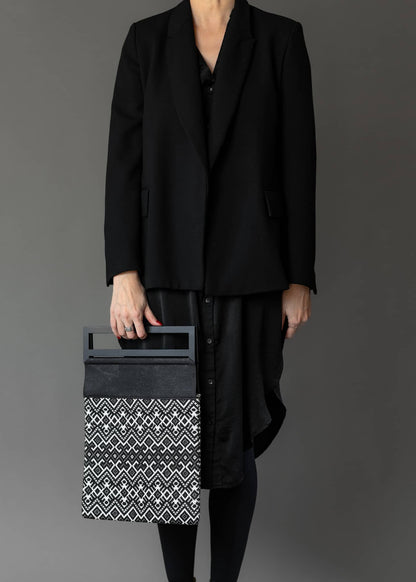 The modernist traditional bag - Black/White geometry